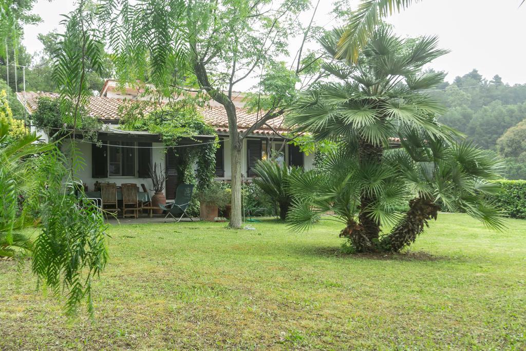 Villa Monserrato - Goelba 阿祖罗港 外观 照片