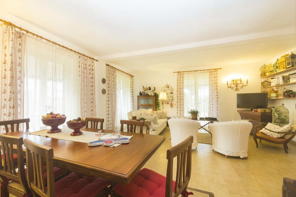 Villa Monserrato - Goelba 阿祖罗港 客房 照片