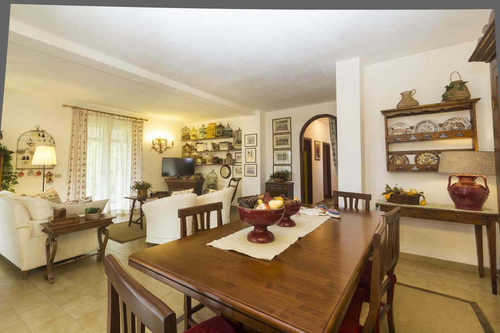Villa Monserrato - Goelba 阿祖罗港 客房 照片